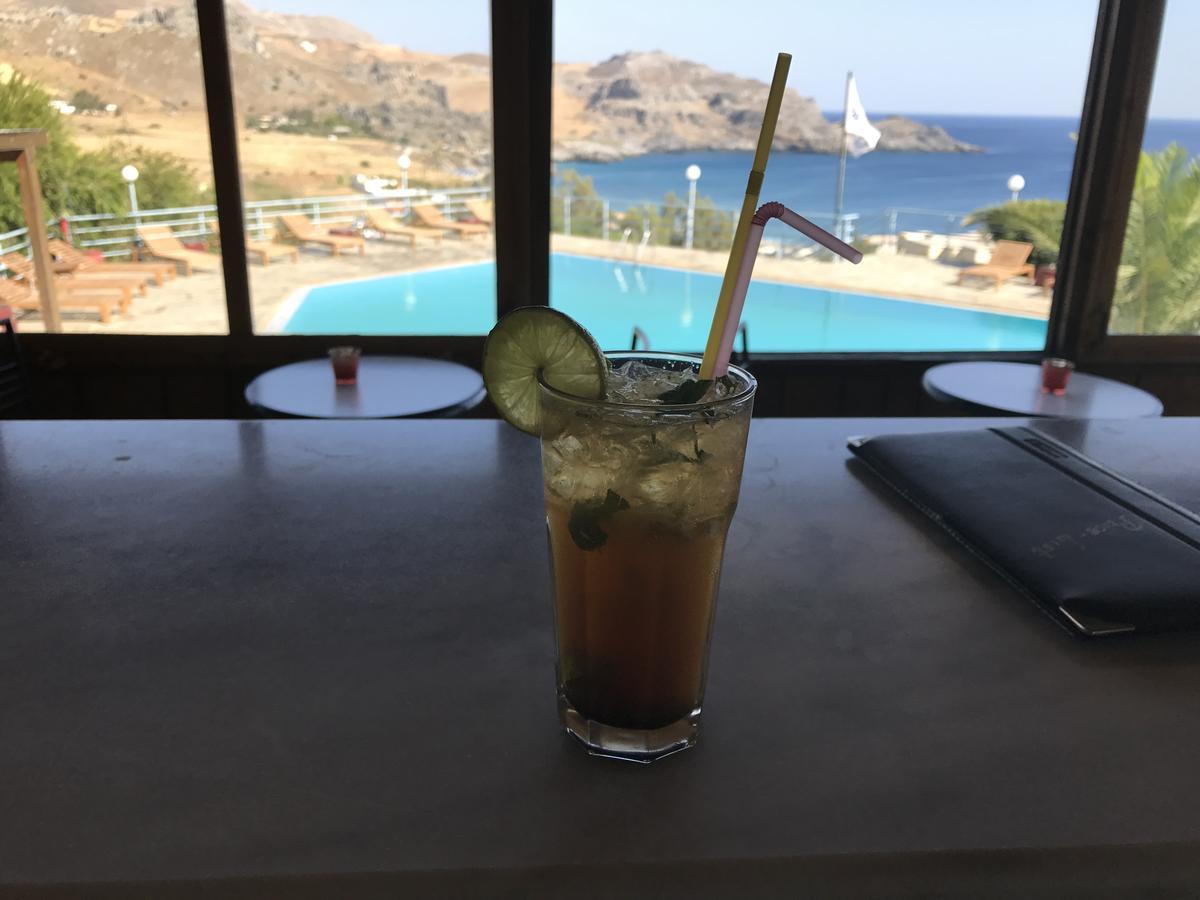 Damnoni Bay Hotel Bagian luar foto